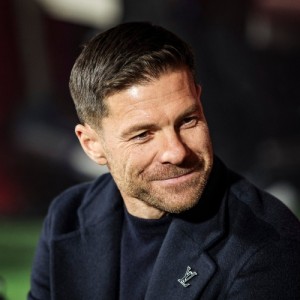 开云体育-阿隆索：换人调整效果很好 姆巴佩已恢复训练有机会出战巴萨